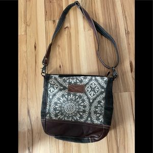 Brand new (no tags) never used Myra bag purse